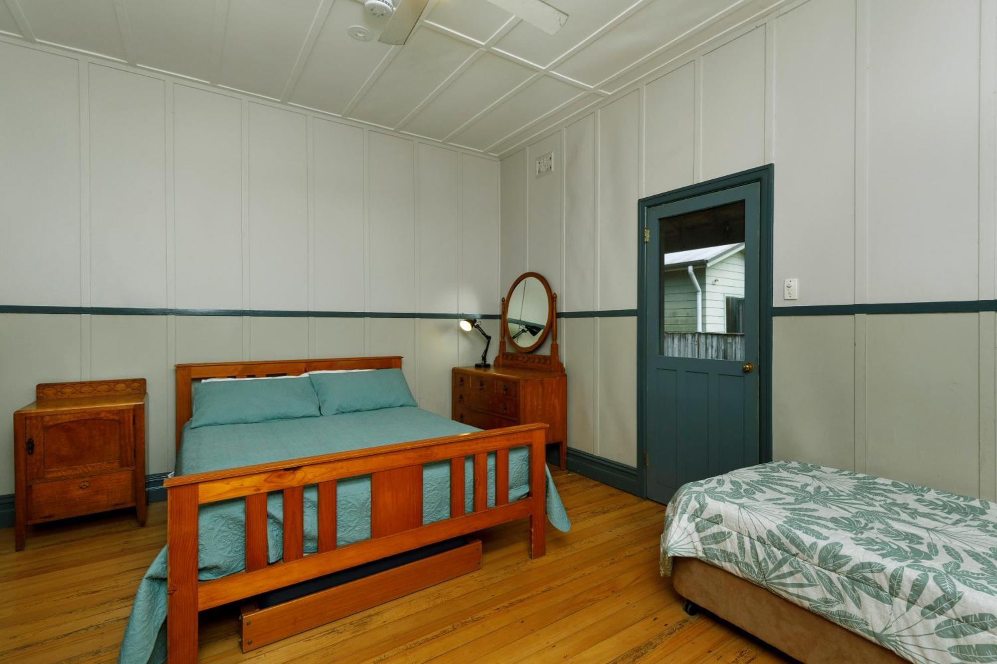 Currawong Beach Cottages Great Mackerel Beach Bagian luar foto